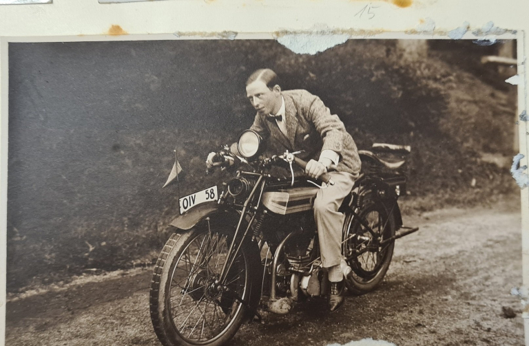 Franz Liebieg na motocyklu